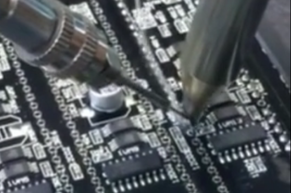 LED自动焊锡机pcba电路板拖焊 视频